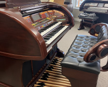 Lowrey A6000 Imperial organ, cherry